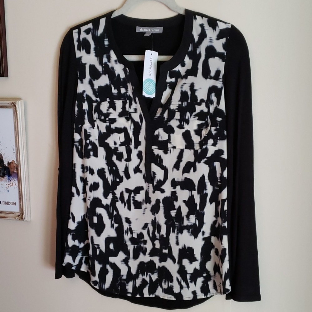 NWT Daniel Rainn Blouse